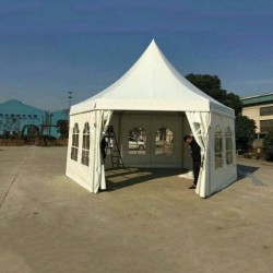 Hotel lawn tent custom